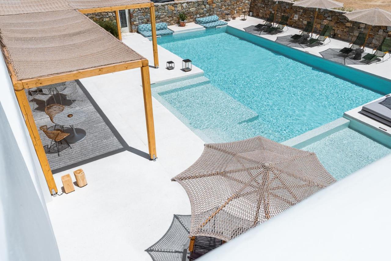Koukoumi Vegan Boutique Hotel 아노 메라 외부 사진