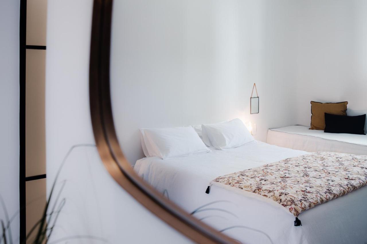Koukoumi Vegan Boutique Hotel 아노 메라 외부 사진